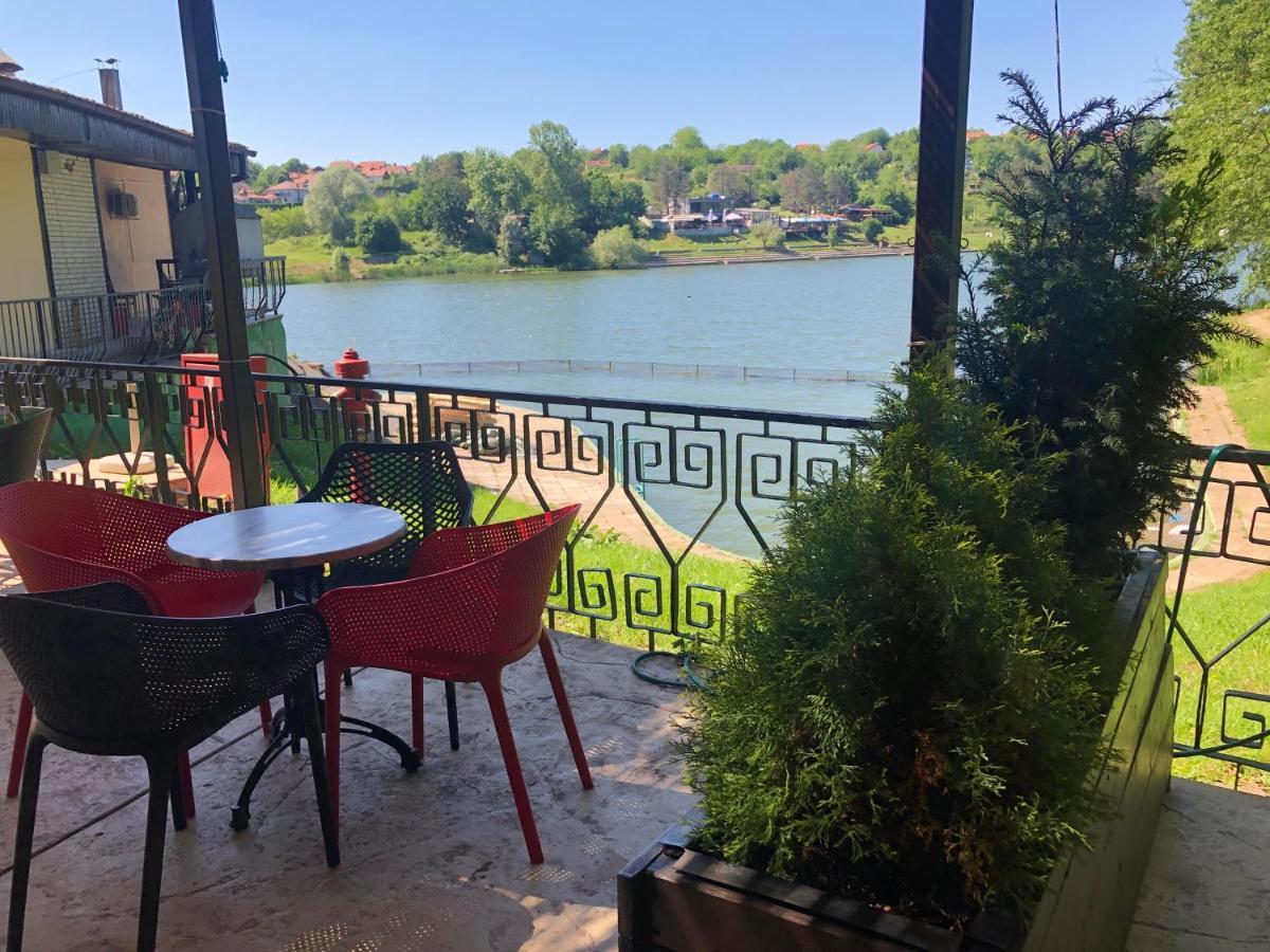 Smederevska Palanka Jezero Kudrec酒店 外观 照片