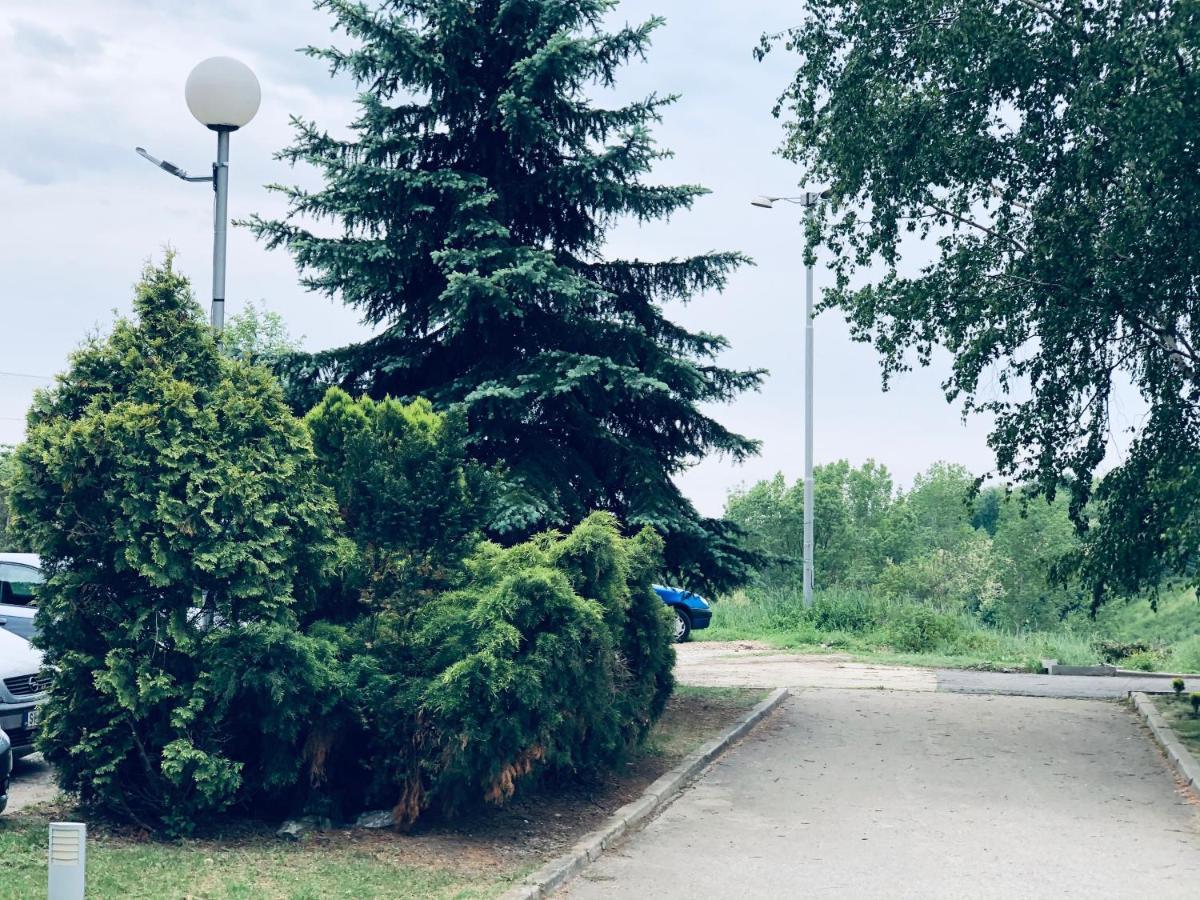 Smederevska Palanka Jezero Kudrec酒店 外观 照片