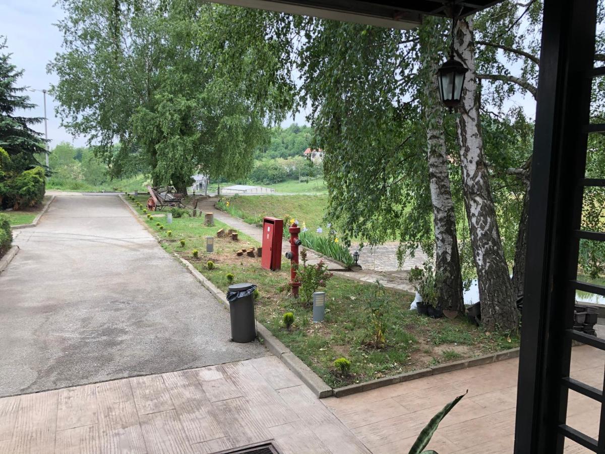 Smederevska Palanka Jezero Kudrec酒店 外观 照片